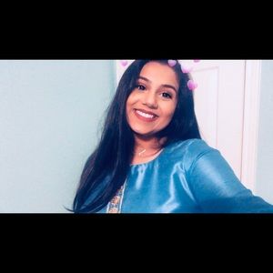 Meet your Posher, Insha